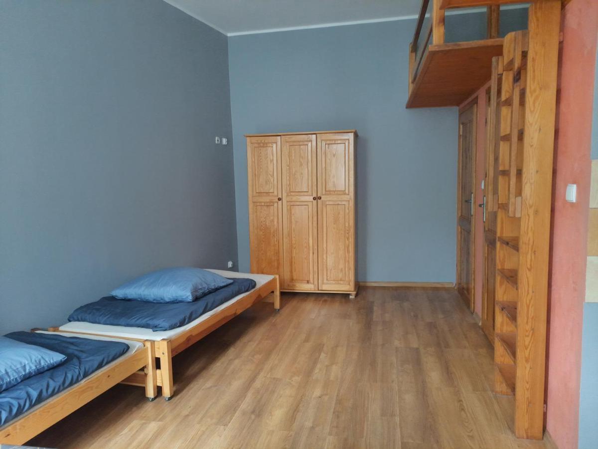 Pokoj Z Aneksem Gdansk Srodmiescie Rooms To Let Exteriör bild