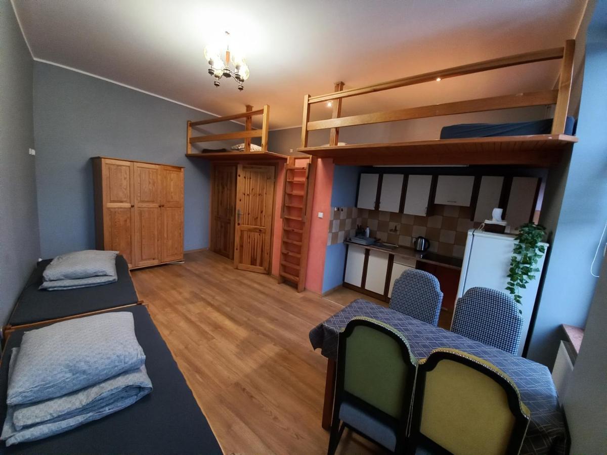 Pokoj Z Aneksem Gdansk Srodmiescie Rooms To Let Exteriör bild